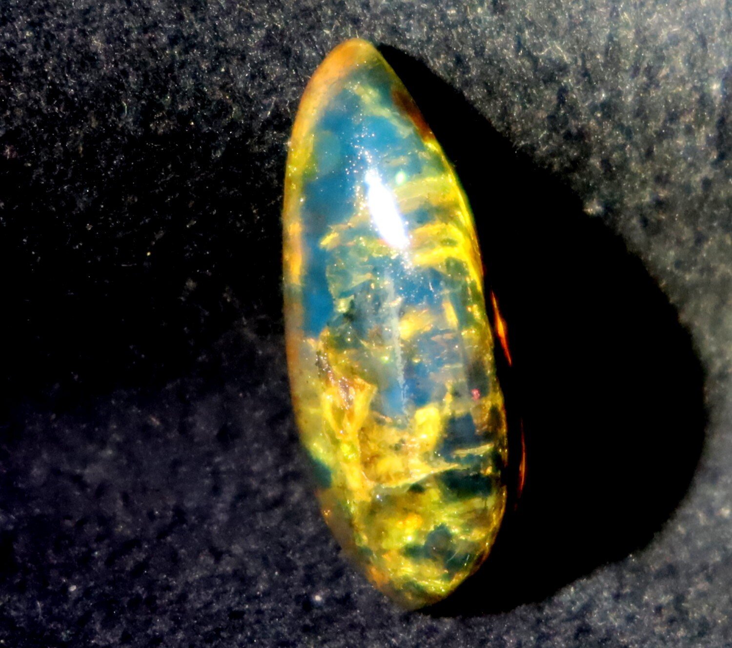Lovely Natural Dominican Translucent Green Blue Amber Polished Stone 24mm – photo 7