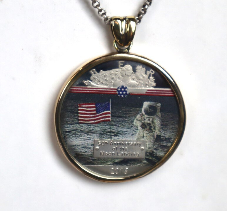 50th Anniversary of The Moon Landing 2019 Commemorative Coin Pendant 42mm – photo 3