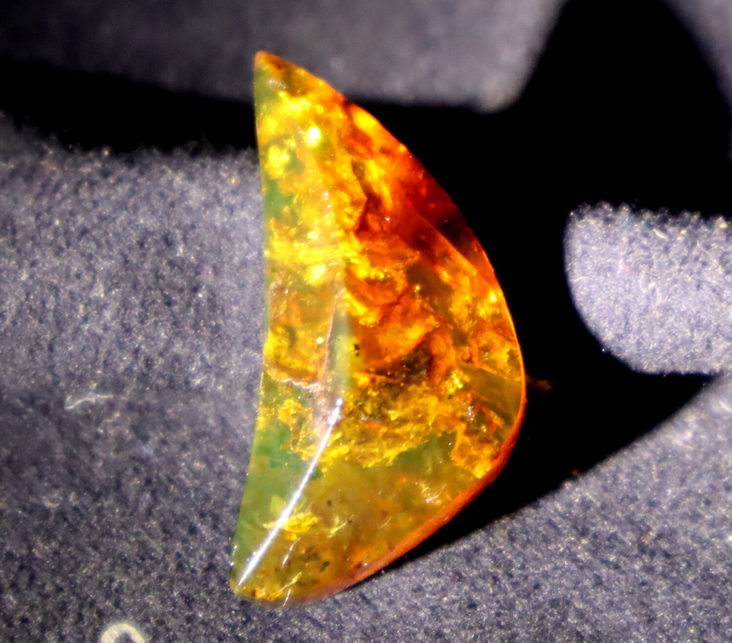 Excellent Natural Dominican Translucent Orange Green Amber Polished Stone 34mm – photo 7