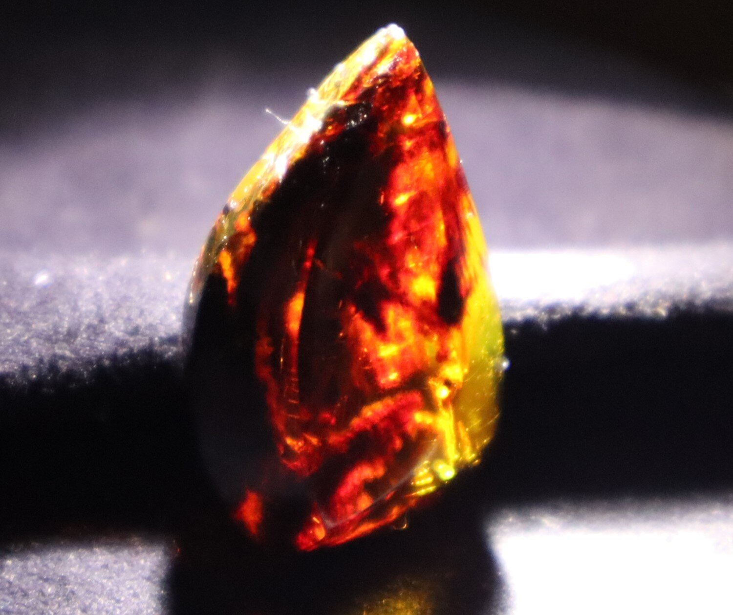Impressive Natural Dominican Transparent Orange Green Amber Polished Stone 32mm – photo 7
