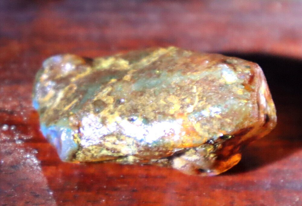 Excellent Natural Dominican Crystal Clear Volcanic Blue Amber Rough Specimen 10g – photo 7
