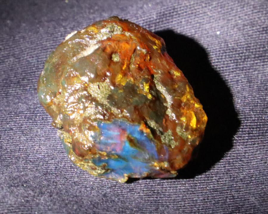 Exquisite Natural Dominican Clear Sky Blue Amber Rough Specimen 37mm 9g – photo 10
