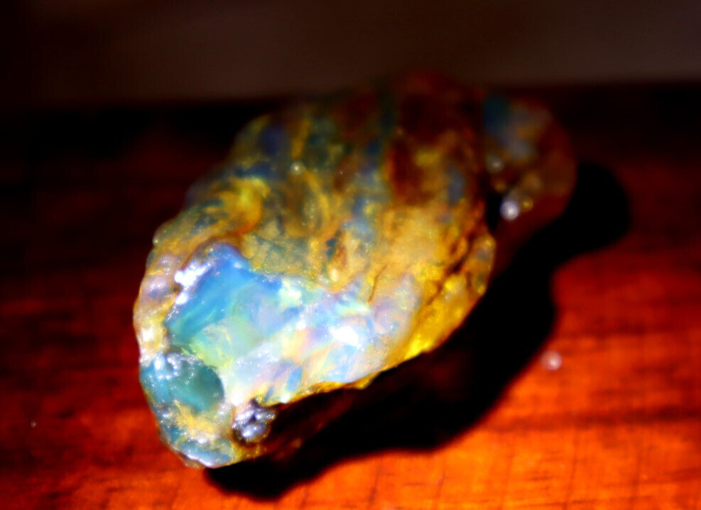 Natural Dominican Crystal Clear Sky Blue Amber Rough Specimen 51mm 14.5g – photo 3