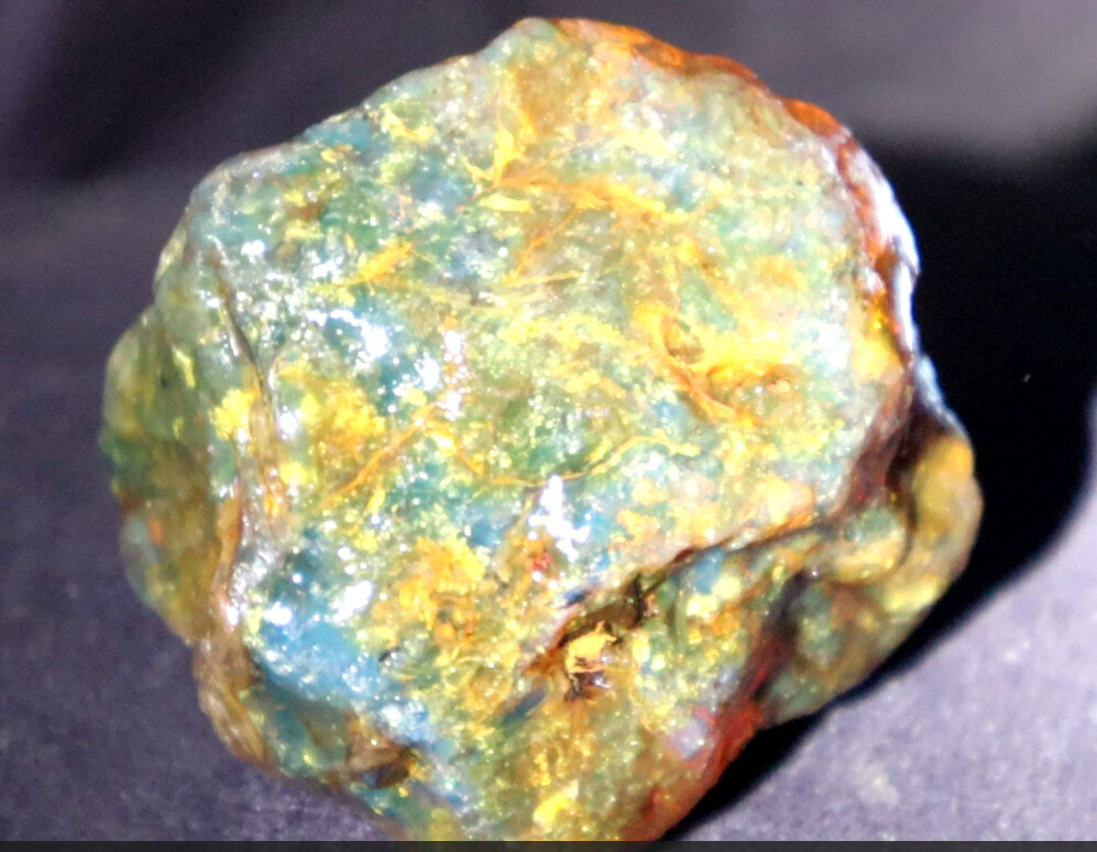 Exquisite Natural Dominican Translucent Green Blue Amber Rough Specimen 50mm 42g – photo 4