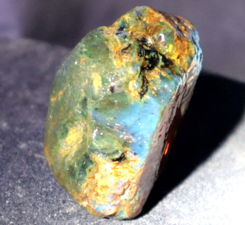 Beautiful Natural Dominican Clear Green Blue Amber Rough Specimen 53mm 37g – photo 11