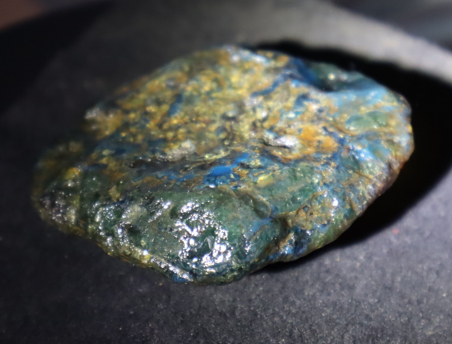 Impressive Natural Dominican Clear Green Blue Amber Rough Specimen 53mm 27.6g – photo 12