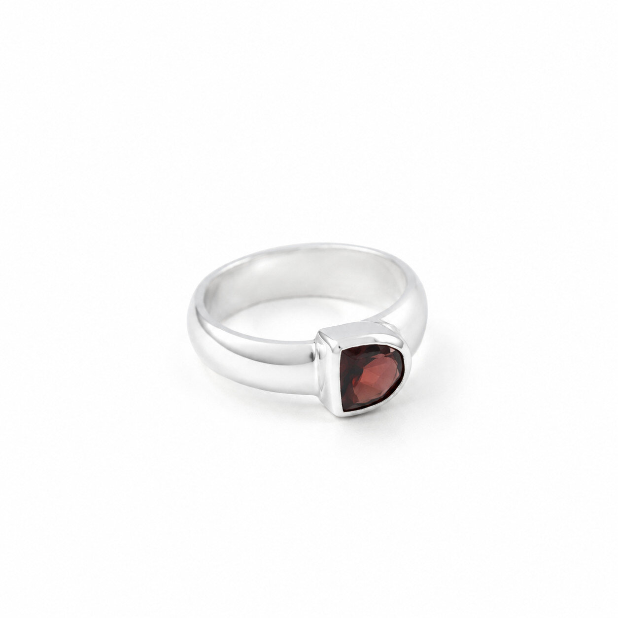 Authentic Beautiful Red Garnet 925 Sterling Silver Cushion Ring US#5 1/2