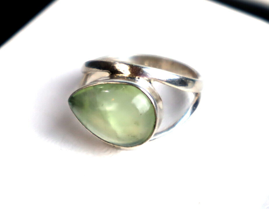 Exquisite Clear Light Green Jade .925 Sterling Silver Ring #7.5 – photo 5