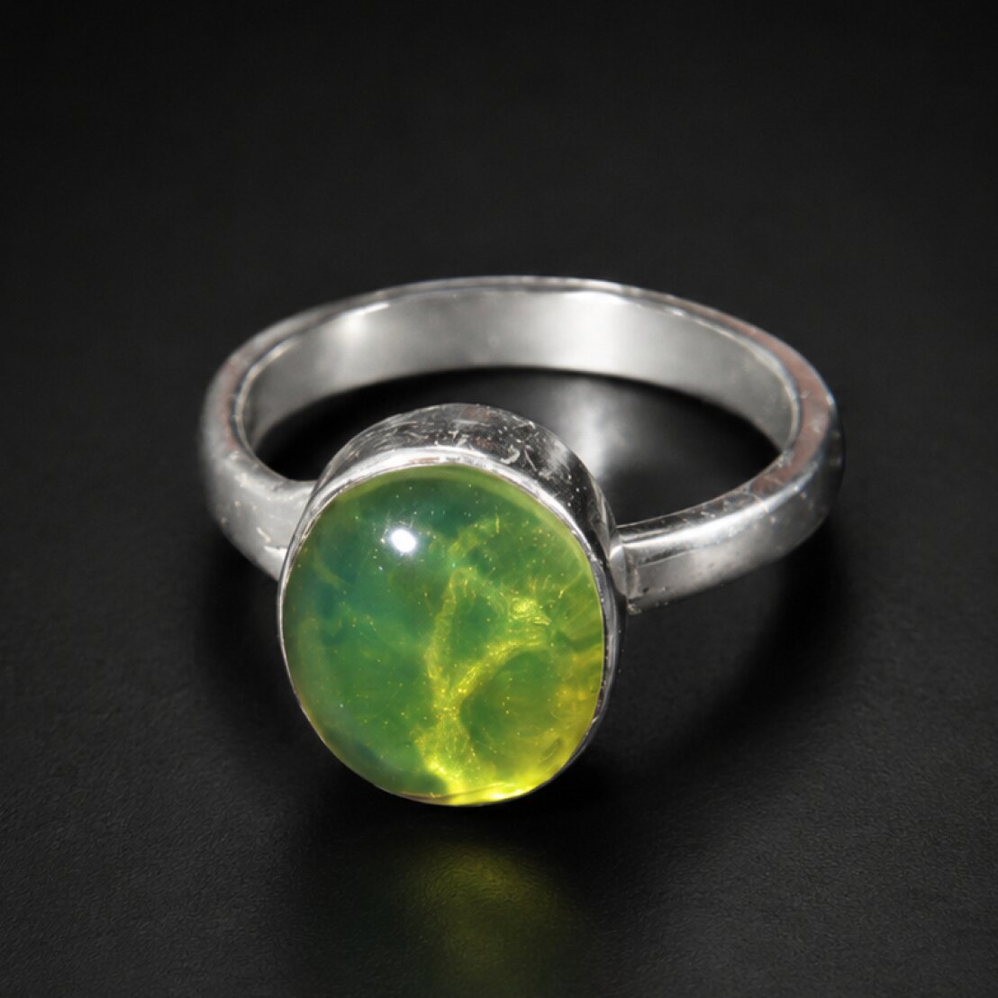Hand Finished Clear Olive Green Dominican Amber 925 Sterling Silver Ring #6.25