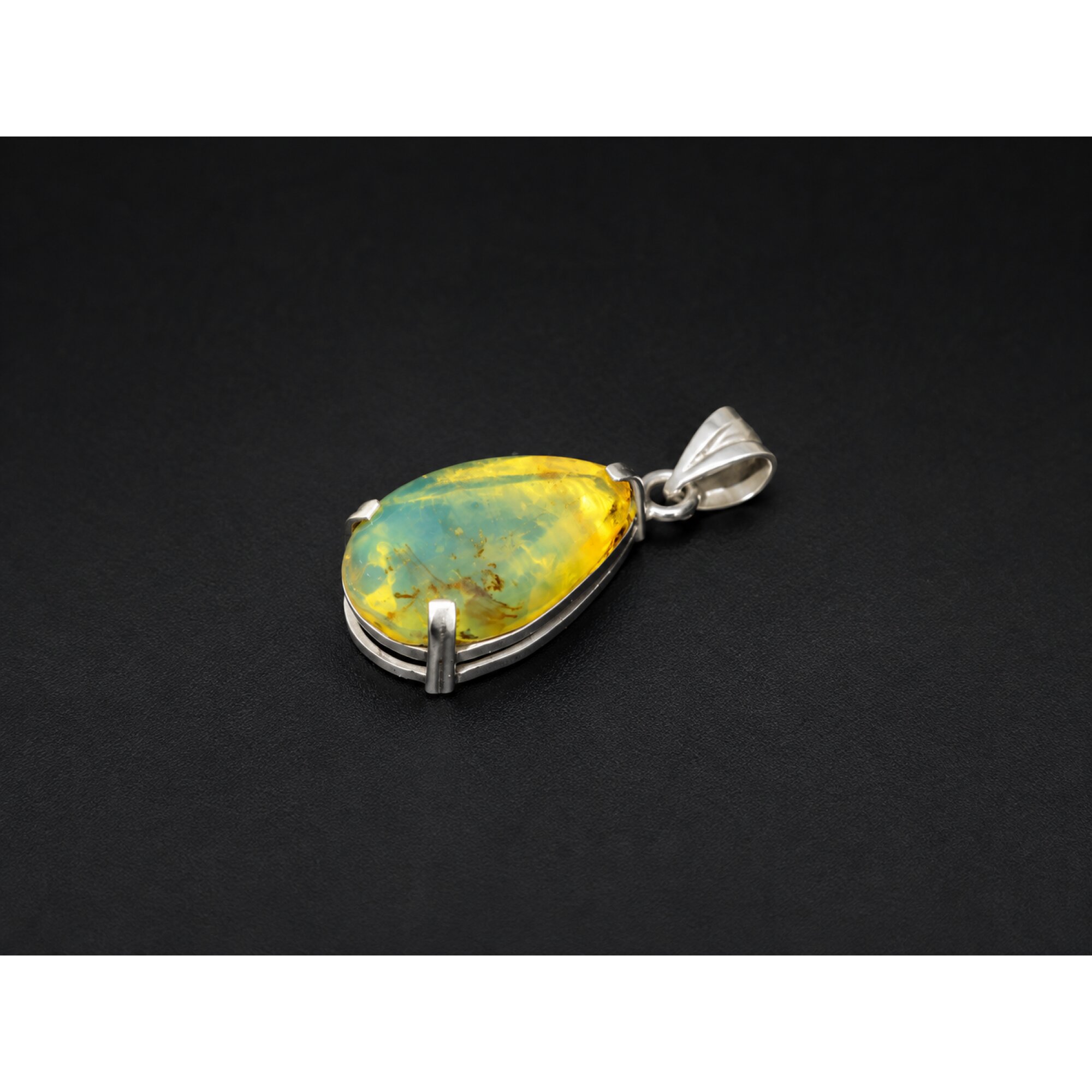 Organic Beauty Clear Ant Dominican Amber 925 Sterling Silver Pendant – photo 4