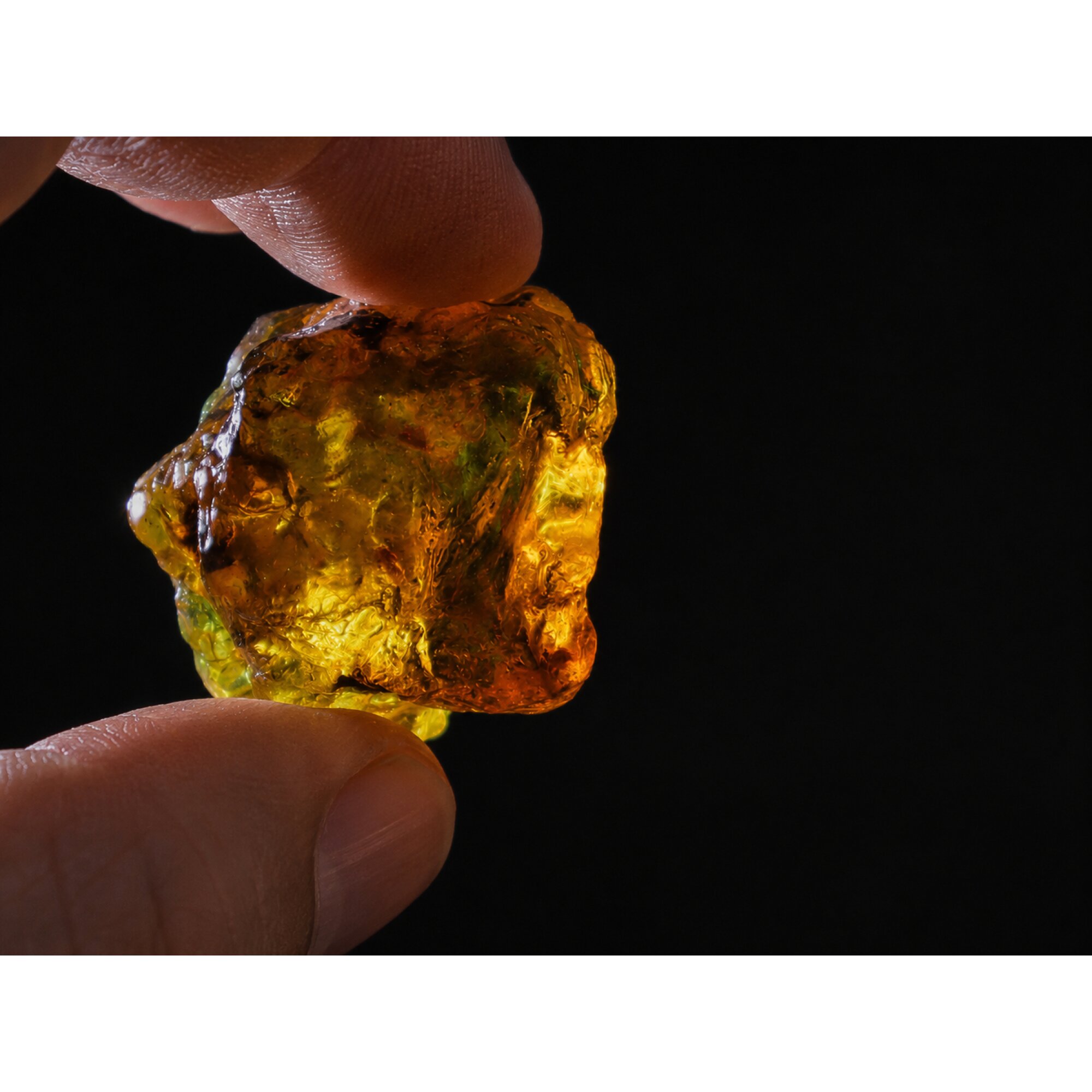 Clear orange blue Natural Dominican Amber rough Specimen 35 mm – photo 6