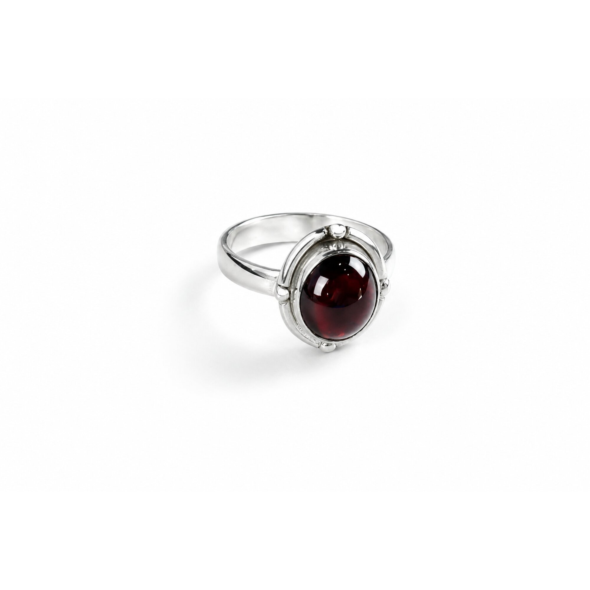 Clear cherry red Almandine Garnet oval 925 Sterling Silver Ring Size 7.50 – photo 4