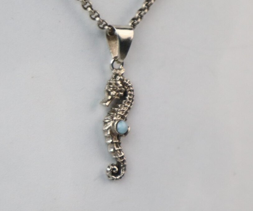 Authentic Beautiful Sky Blue Larimar 925 Sterling Silver Sea Horse Pendant 37mm – photo 6