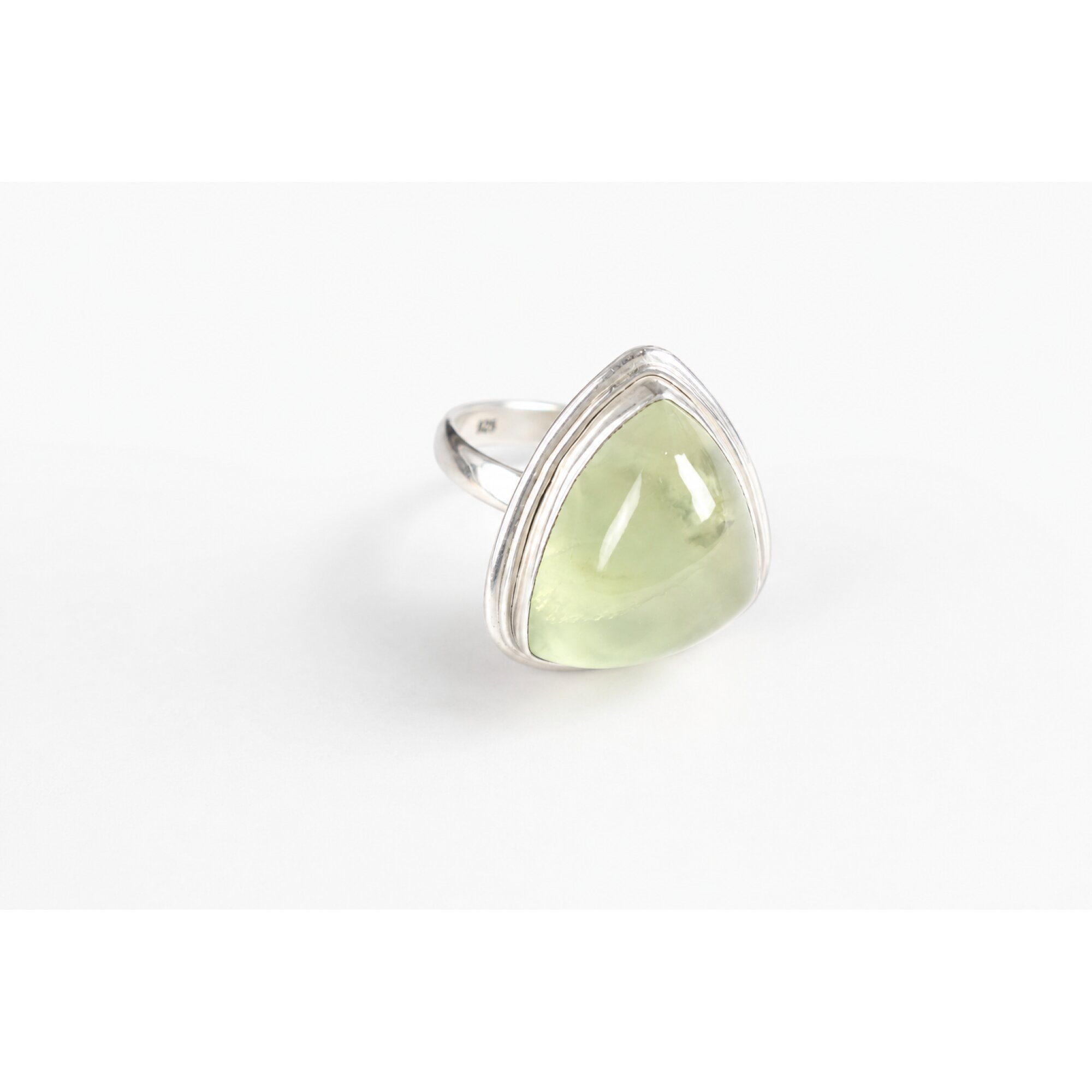 Clear light green Prehnite triangular 925 Sterling Silver Ring Size 7.00 – photo 5