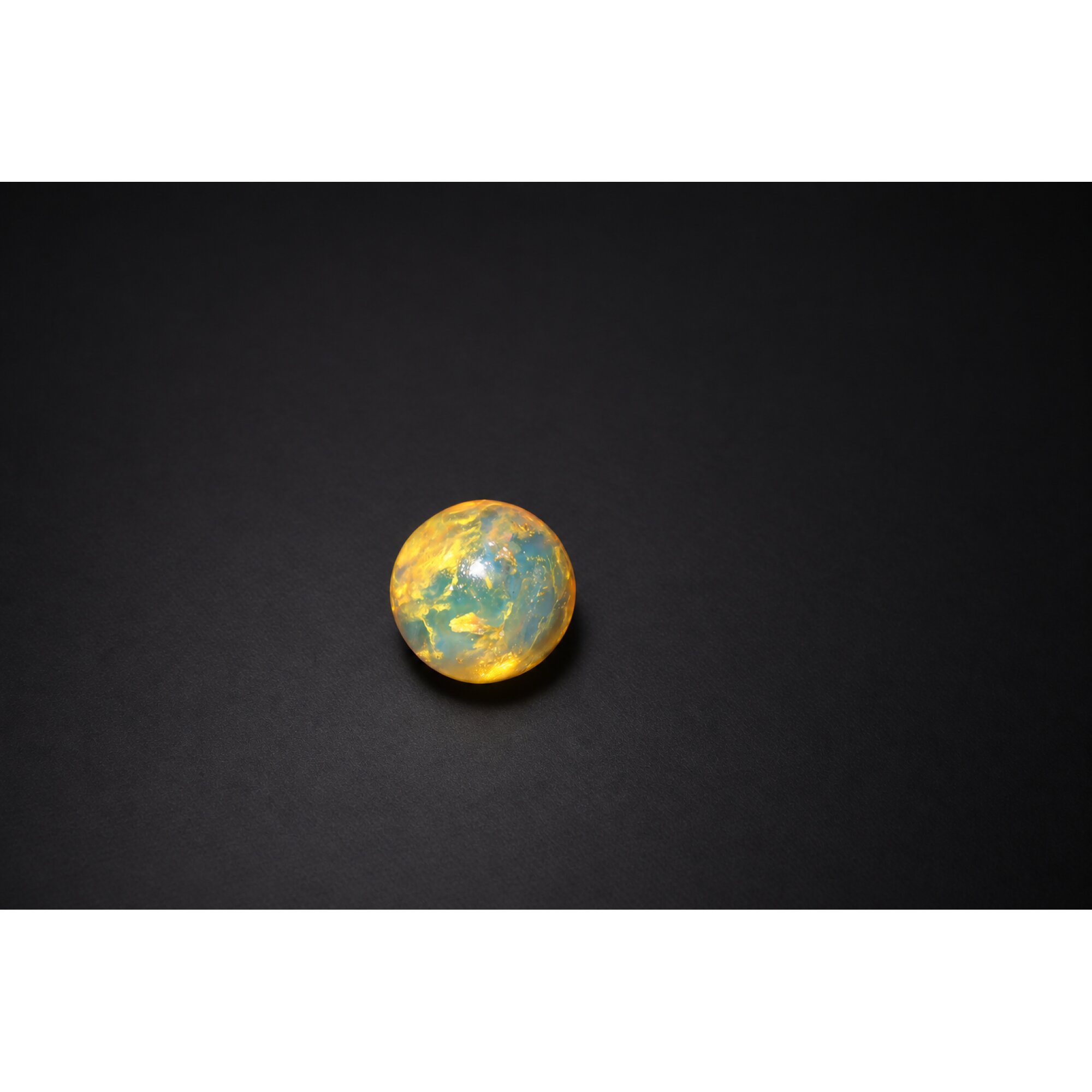 Untreated yellow blue Dominican amber sphere/ball 17.5mm – photo 2