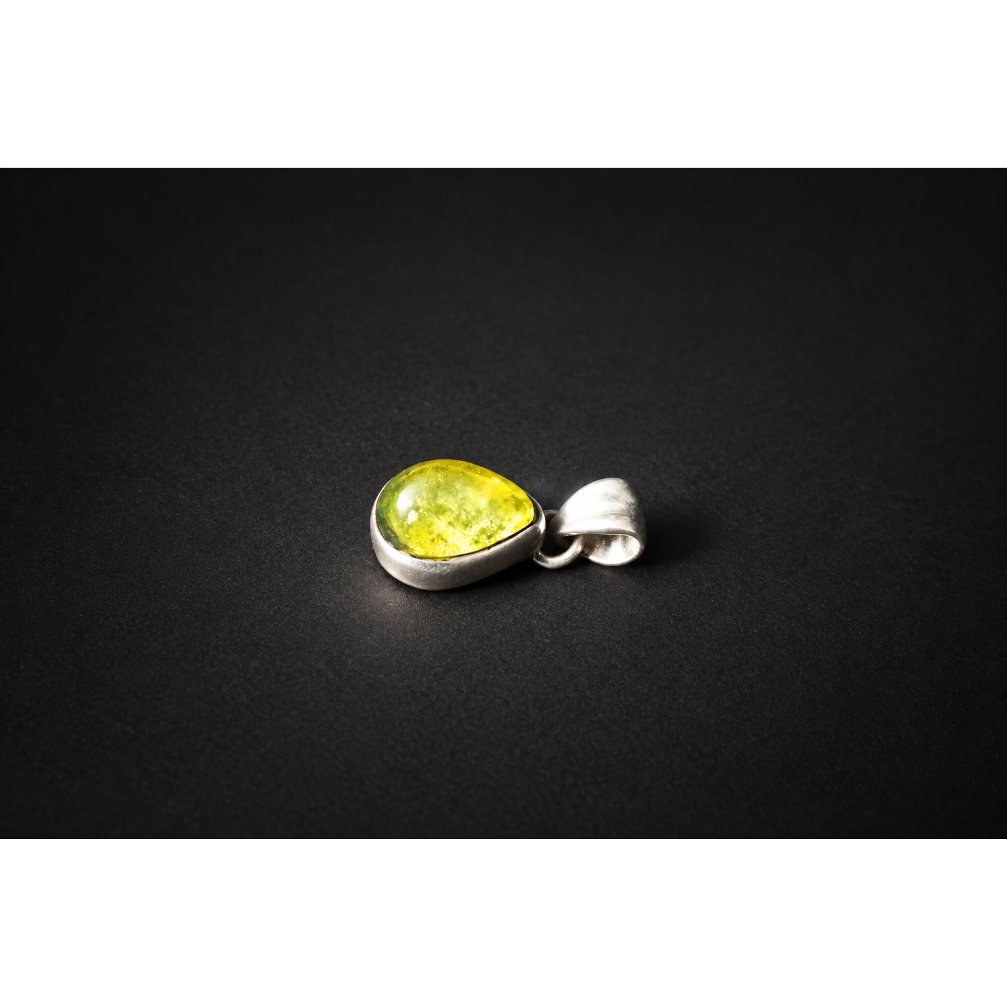 Hand finished dark yellow Dominican amber sterling silver pendant 24mm – photo 6