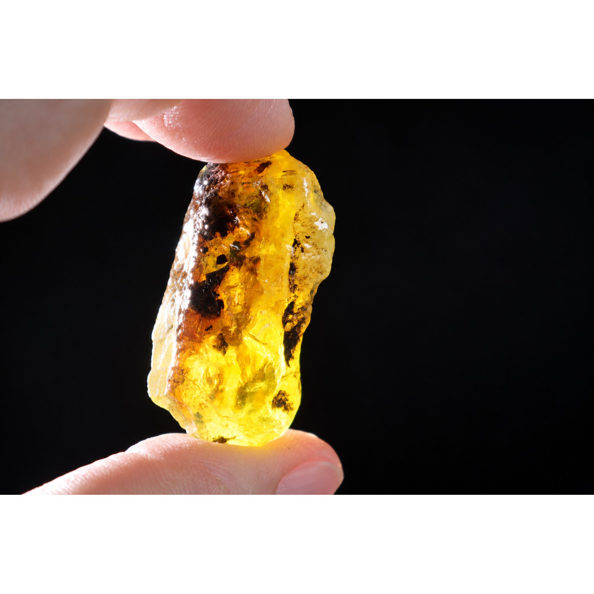 Genuine yellow blue rough specimen Dominican amber 41mm – photo 10