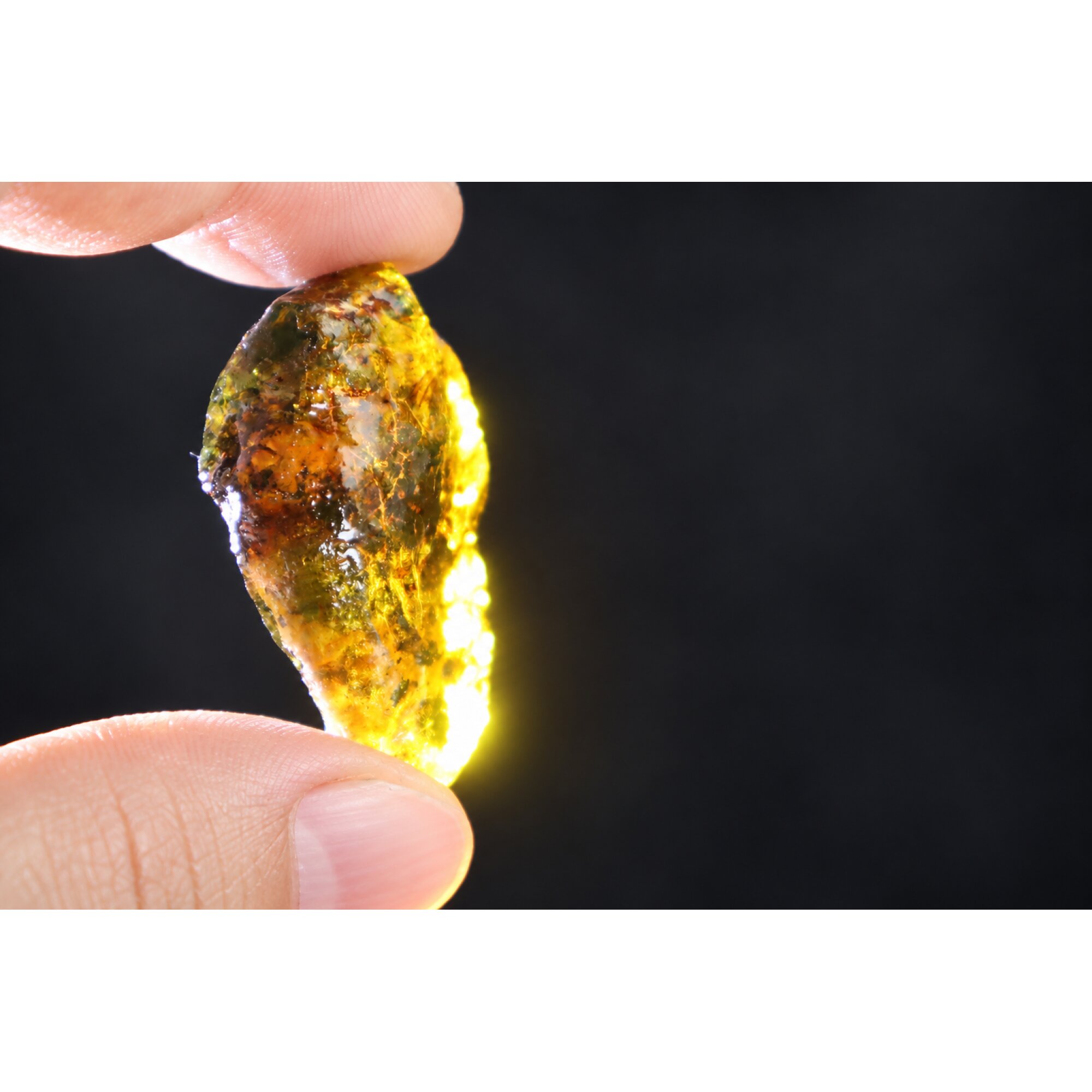 Genuine sky blue rough specimen Dominican amber 45mm – photo 5