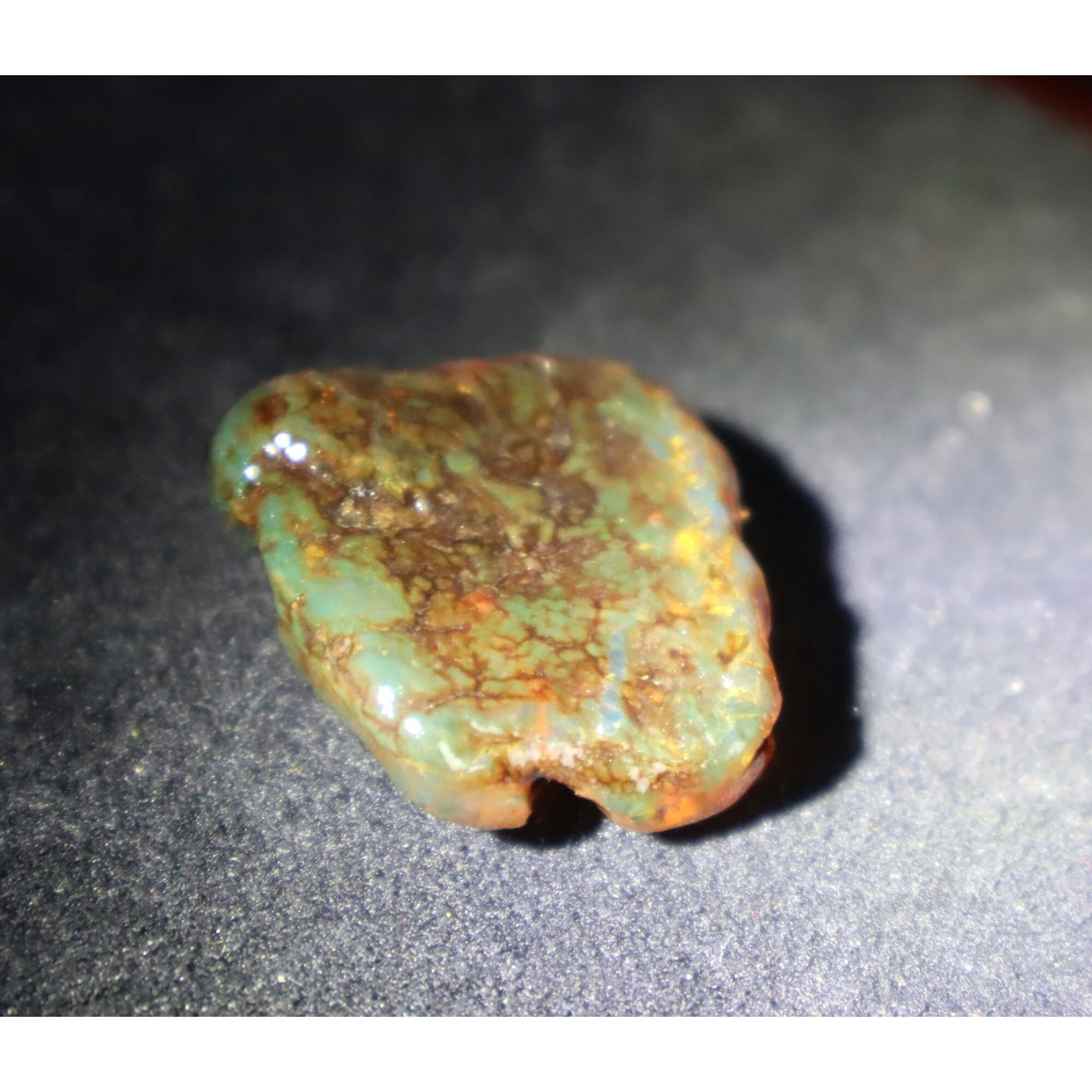 Authentic deep blue rough specimen Dominican amber 32mm – photo 13