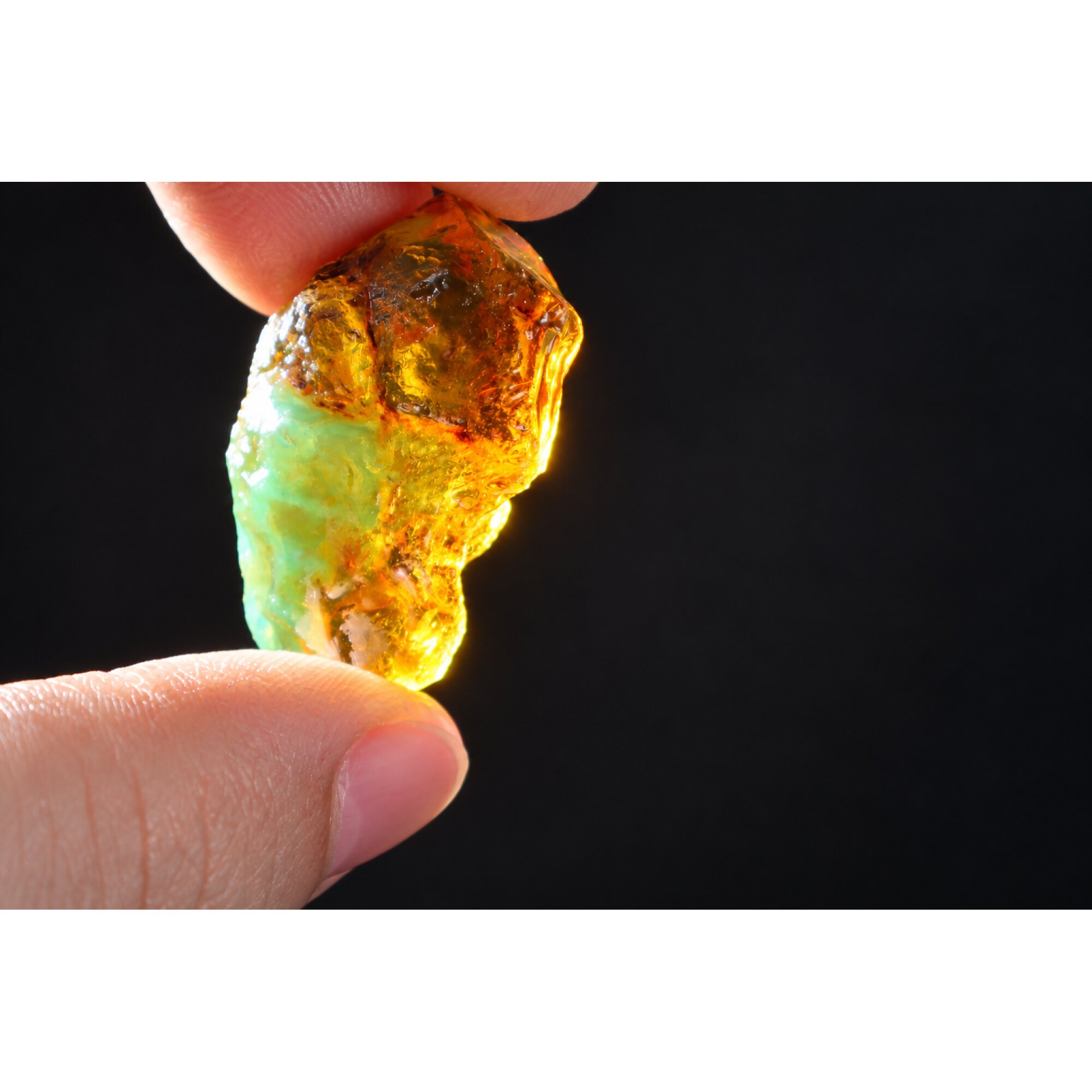 Genuine turquoise blue rough specimen Dominican amber 43mm – photo 8
