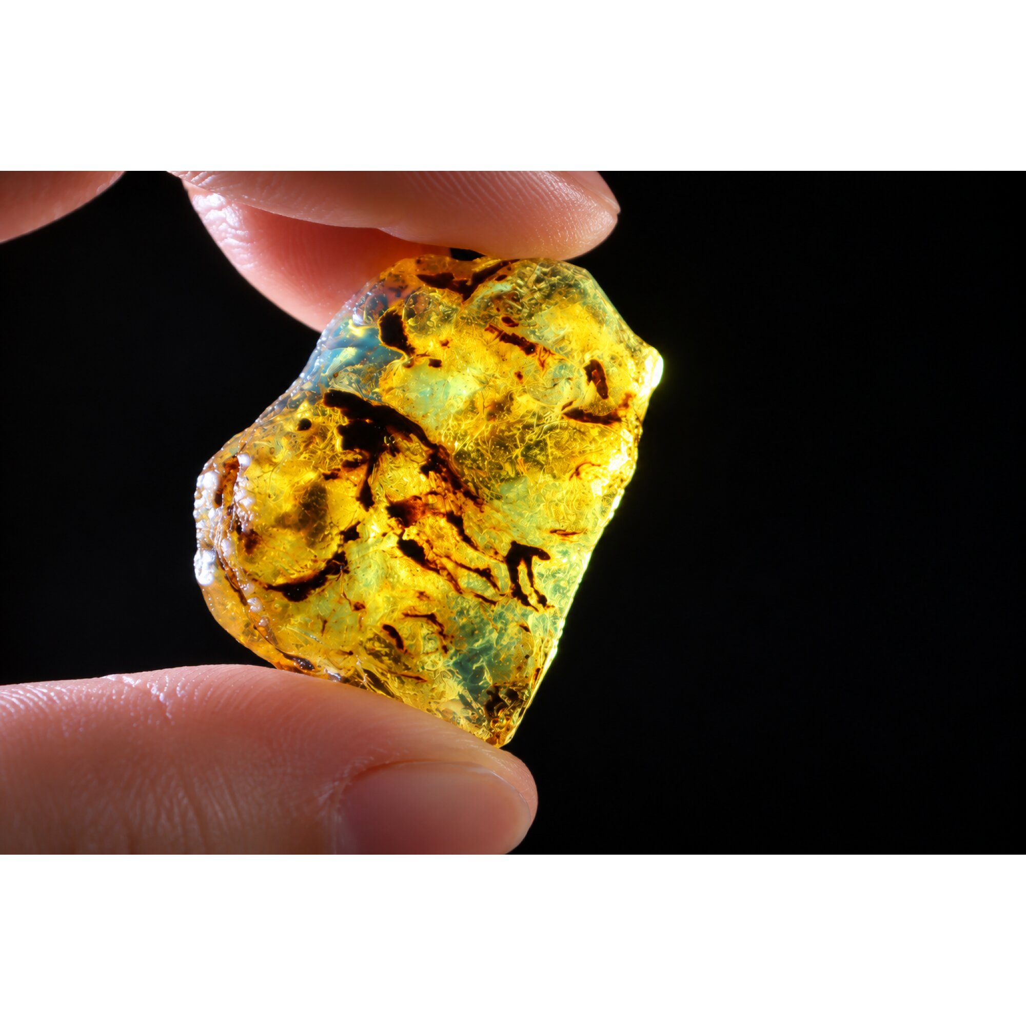 Organic beauty sky blue rough specimen Dominican amber 9.6g – photo 8