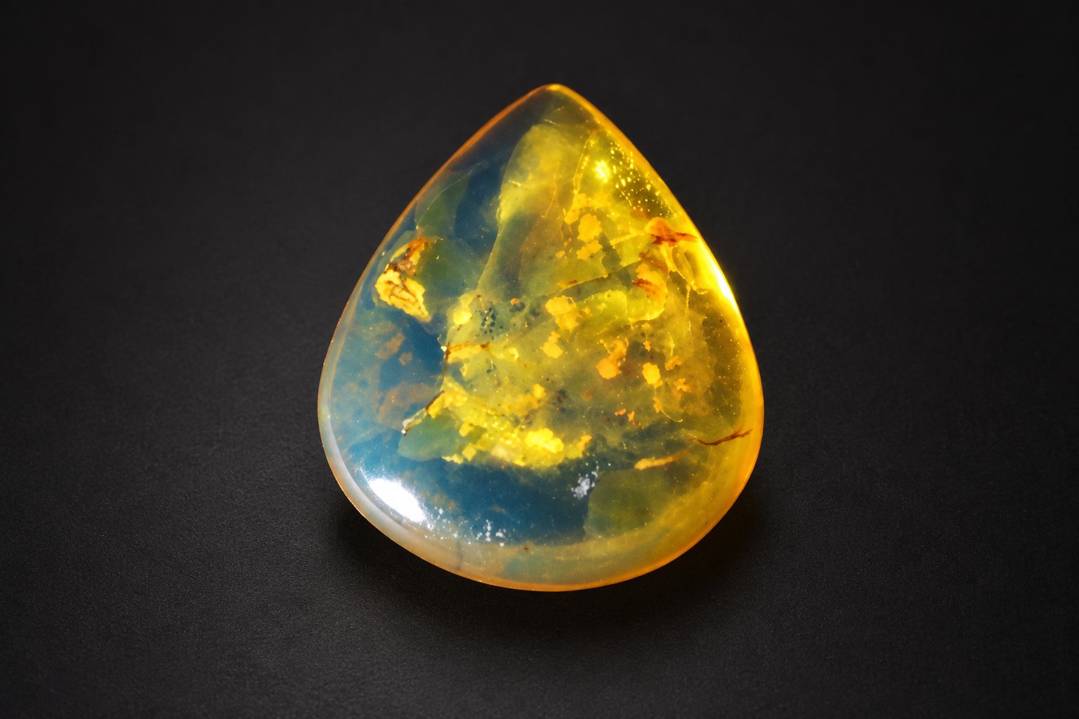 Genuine yellow blue polished Dominican amber – photo 2