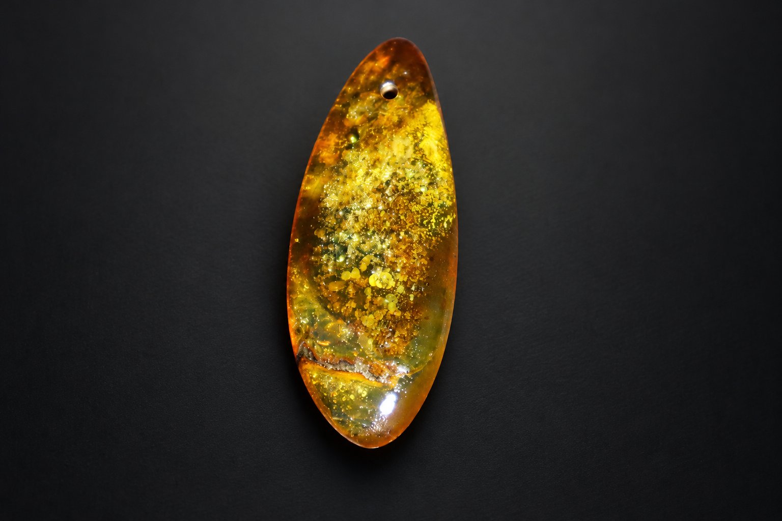 Real orange yellow polished Dominican amber – photo 4