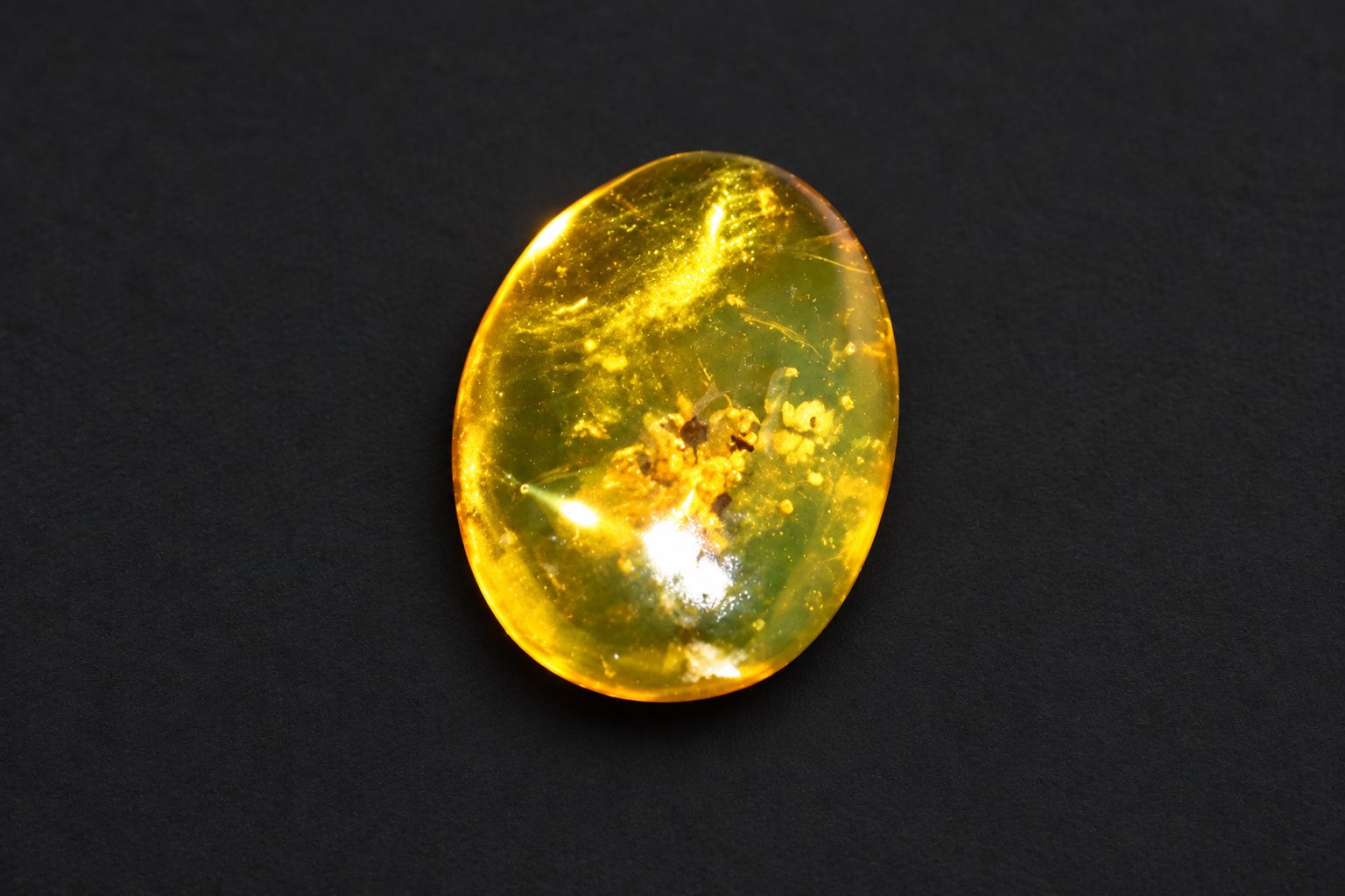 True caribbean orange yellow polished Dominican amber – photo 2