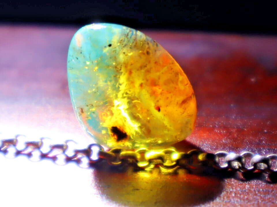 Impressive Natural Dominican Clear Sky Blue Amber Polished Stone 19mm – photo 5