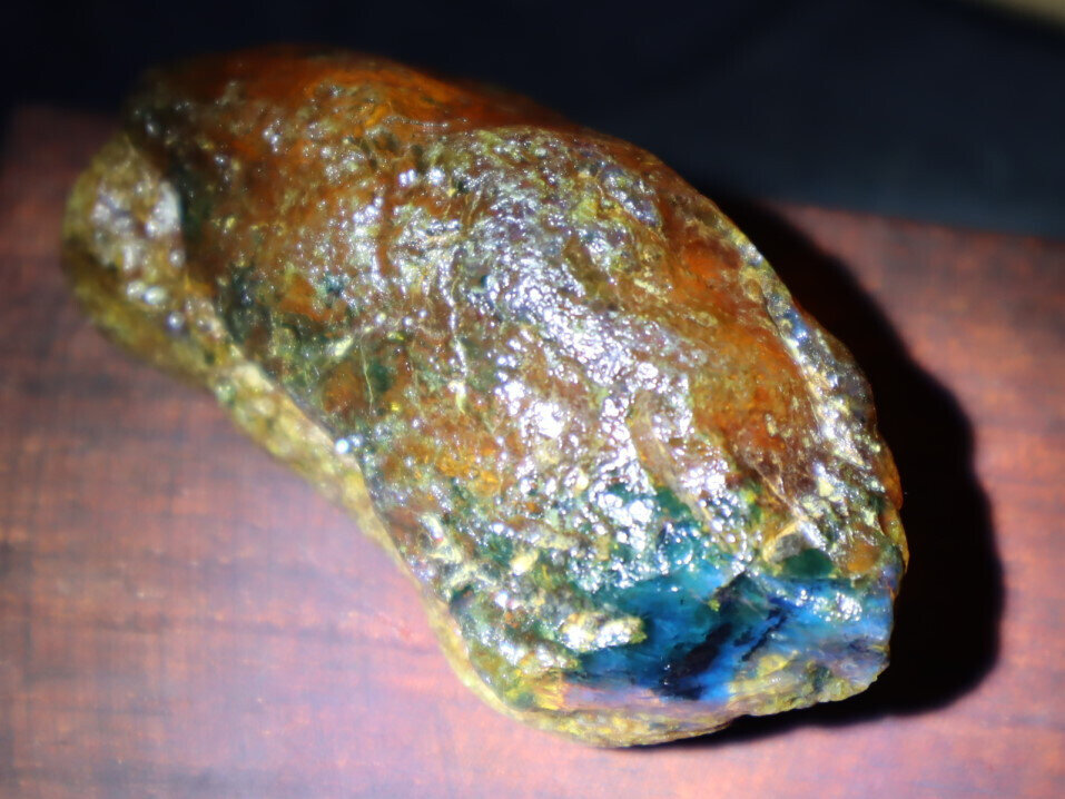 Charming Design Natural Dominican Clear Green Blue Amber Rough Specimen 70mm 36. – photo 6