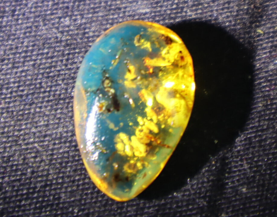 Inclusions Clear Sky Blue Amber Polished Stone 22mm free drilling – photo 3