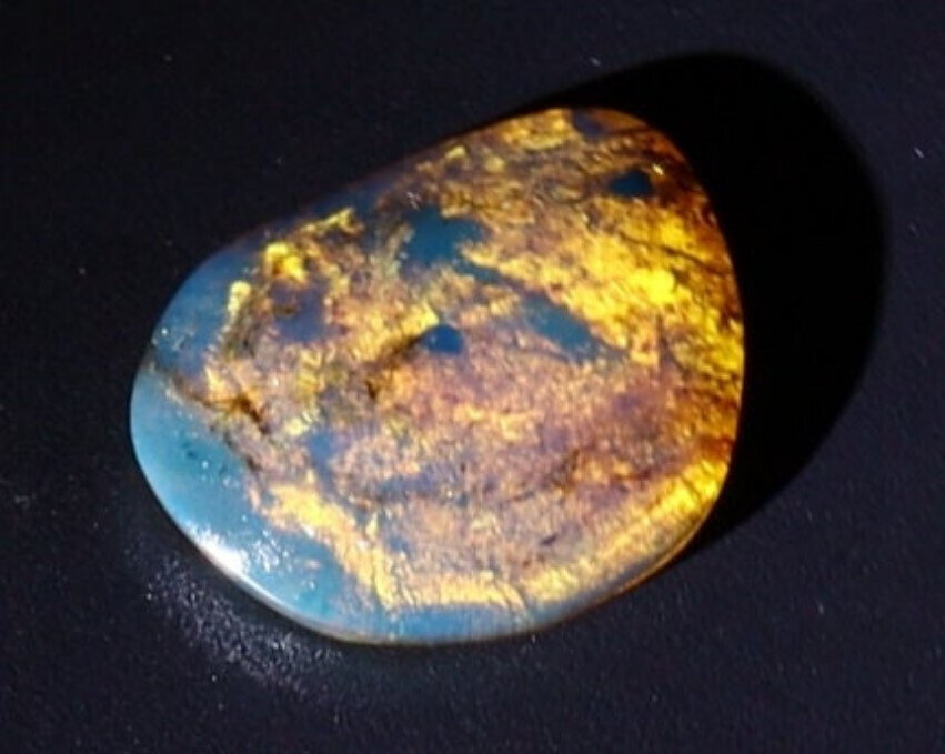 Exquisite Natural Dominican Clear Sky Blue Amber Polished Stone 28mm 15CT – photo 10