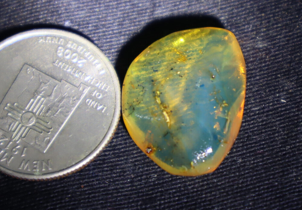 Charming Nat Dominican Clear Light Blue Amber Polished 24mm Stone free drilling – photo 4