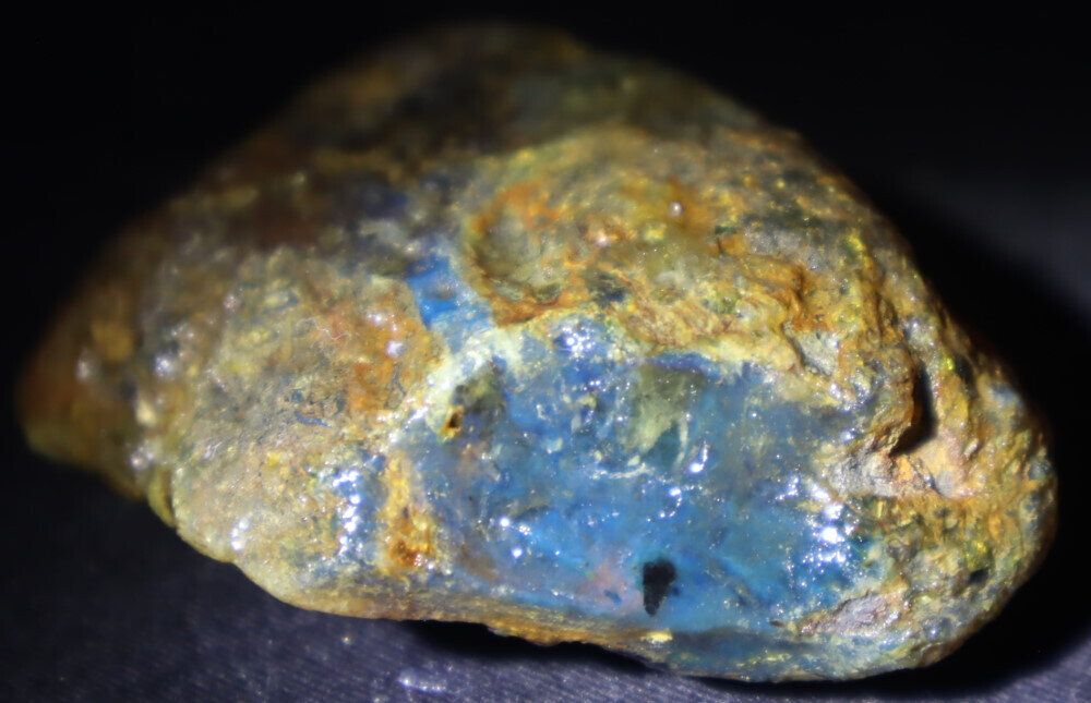 Beautiful Natural Dominican Clear Yellow Blue Amber Rough Specimen 73mm 44.5g – photo 5