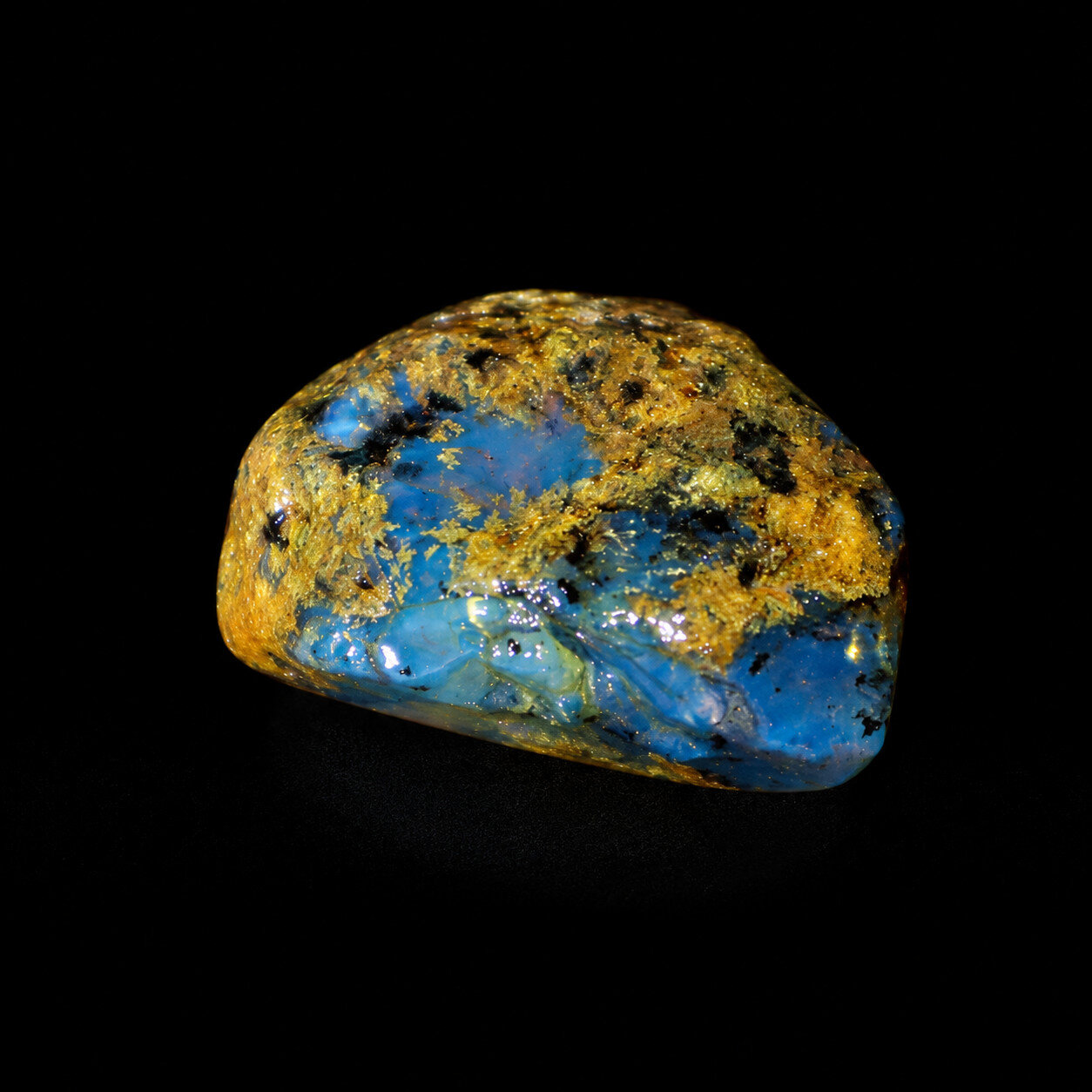 Unique Premium Deep Blue Dominican Amber Rough Specimen Chunk 37mm 8.5g – photo 5