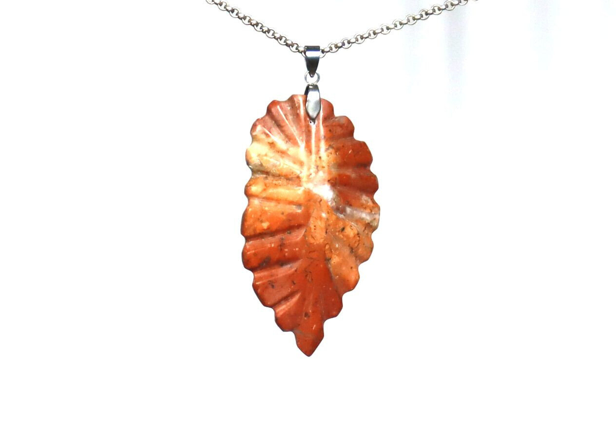 Exquisite 3 inch Hand carved Natural Red Jasper autumn leaf Pendant 72mm – photo 2