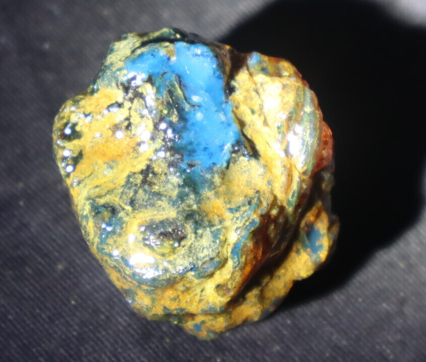 Rarest Natural Dominican Translucent Deep Blue Amber Rough Specimen 31mm 14.3g – photo 11