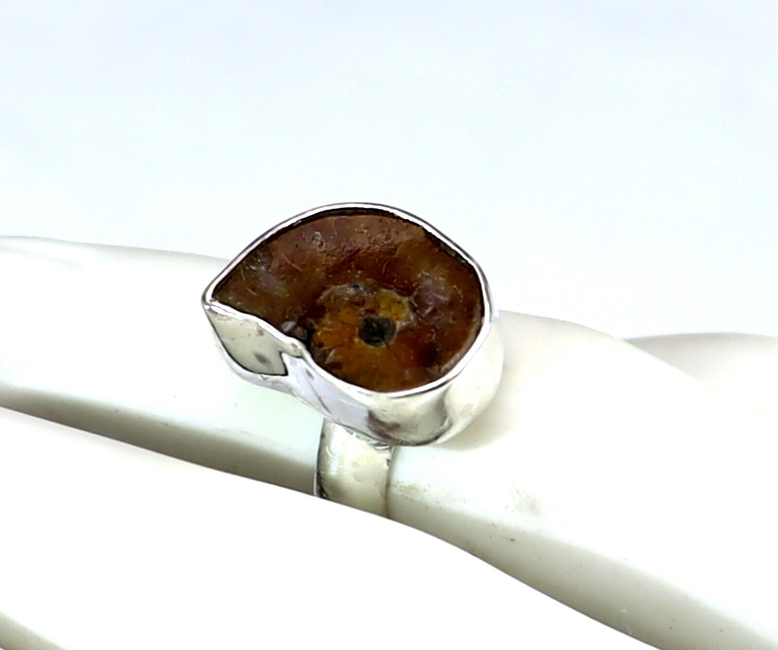 Excellent 450 mil years old Natural Ammonite Fossil .925 Sterling Silver Ring #6 – photo 3