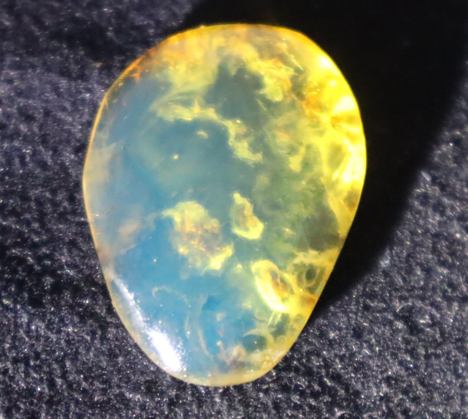 Lovely Natural Clear Sky Blue Amber Cabochon polished stone 24mm – photo 5