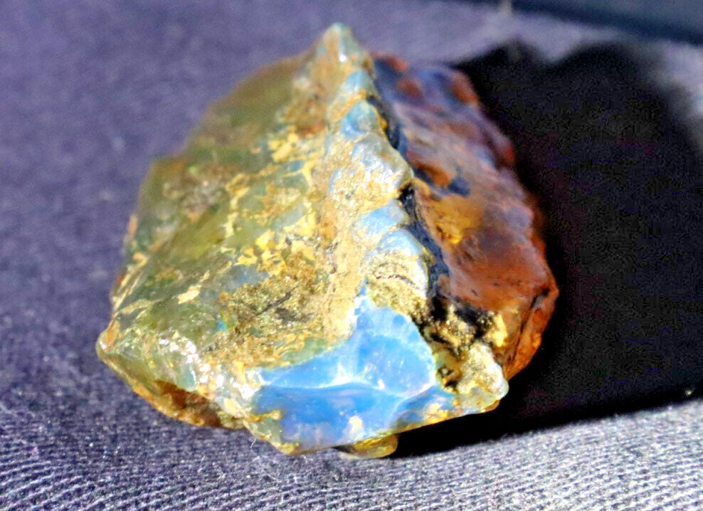 Exquisite Natural Dominican Crystal Clear Sky Blue Amber Rough Specimen 40mm 8g – photo 5