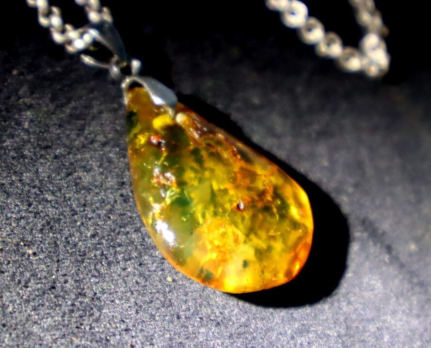 Lovely Natural Clear Light Green Amber Pendant 39mm – photo 4