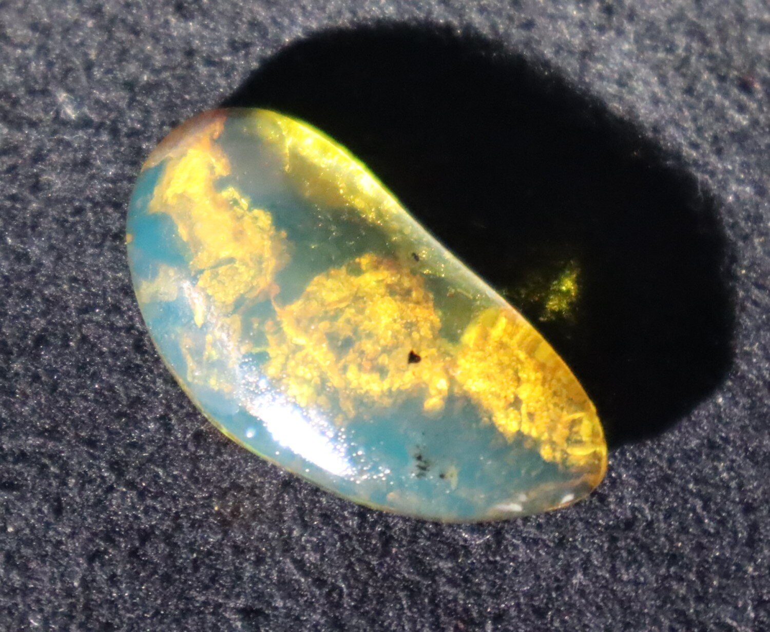 Beautiful Natural Clear Light Blue Amber Cabochon polished stone 27mm – photo 9
