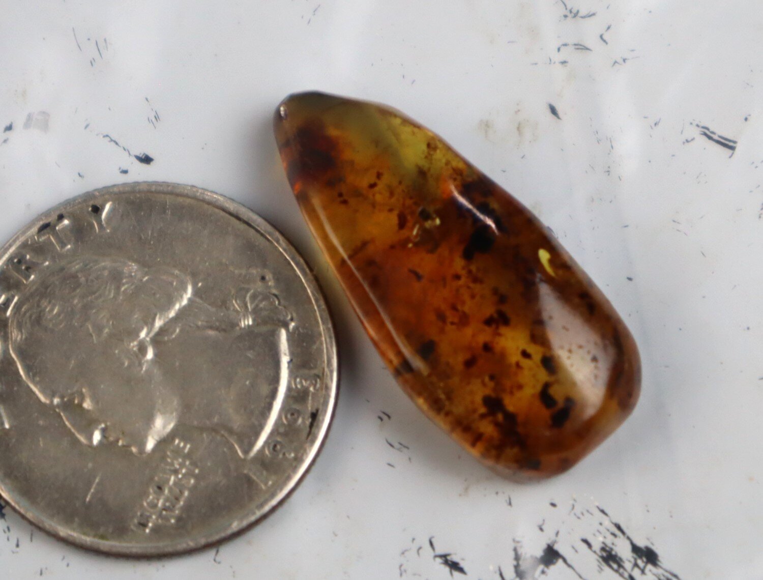Charming Design Natural Translucent Orange Blue Amber Cabochon 30mm – photo 8