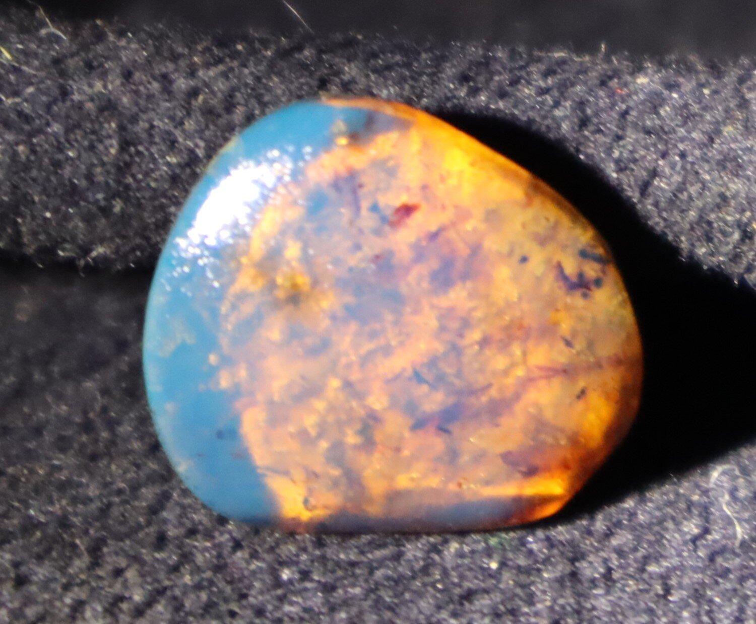 Lovely Natural Dominican Transl. Royal Blue Amber Polished Cabochon Stone 15mm – photo 4