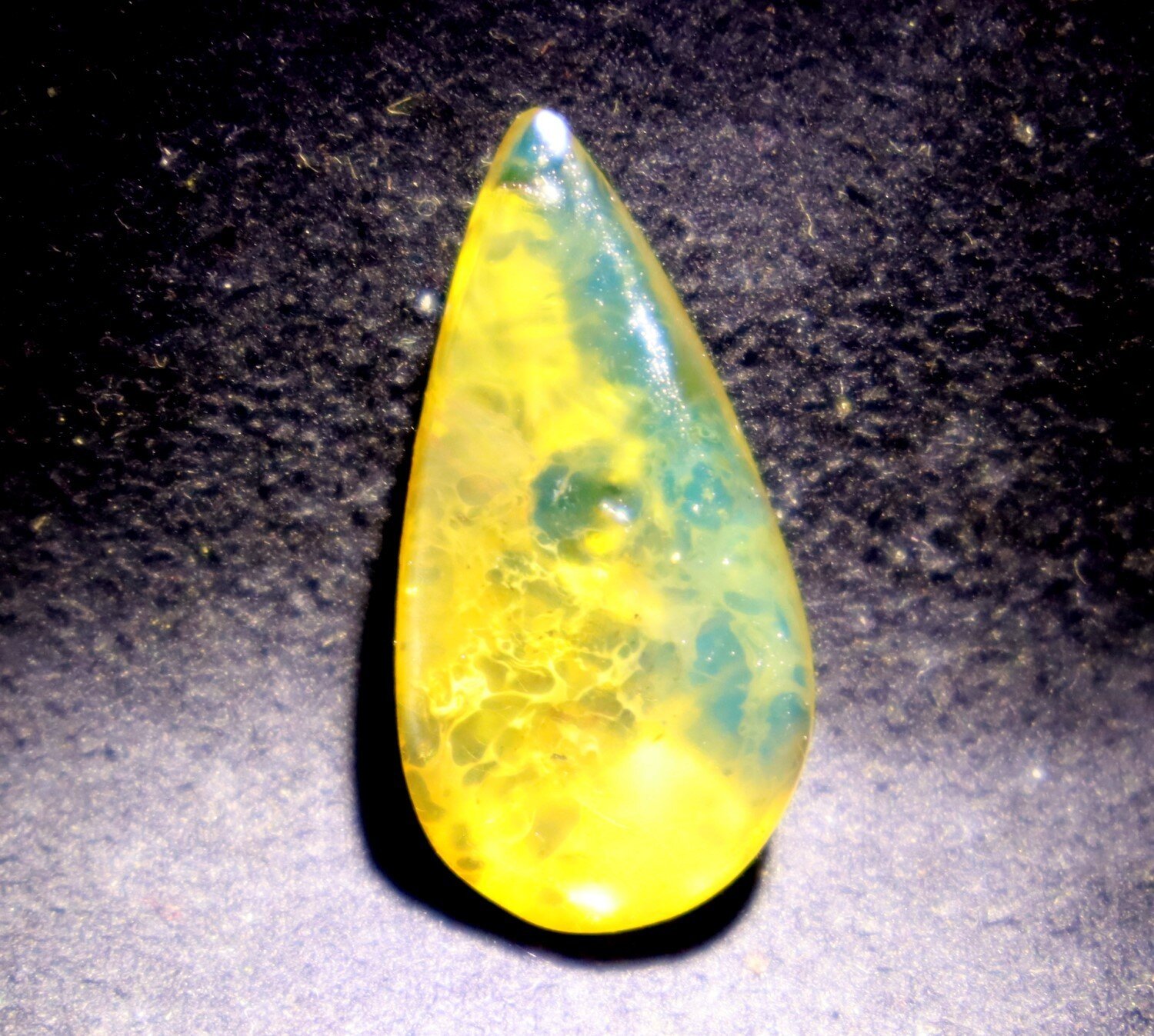 Exquisite Natural Dominican Translucent Yellow Blue Amber Polished Stone 28mm – photo 4